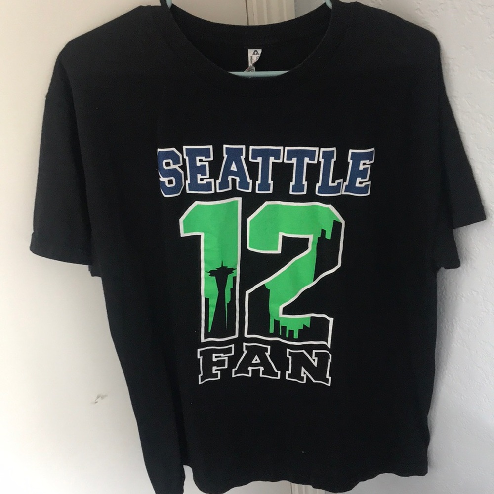 Seahawks T-shirt